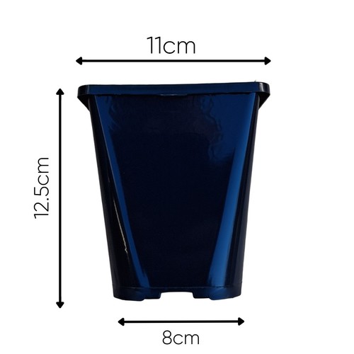 Black plastic plant pots - black,